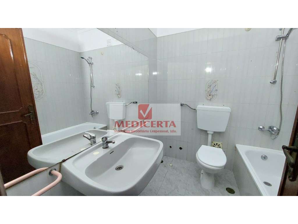 T2 - Tapada das Mercês - Grande imagem: 5/13