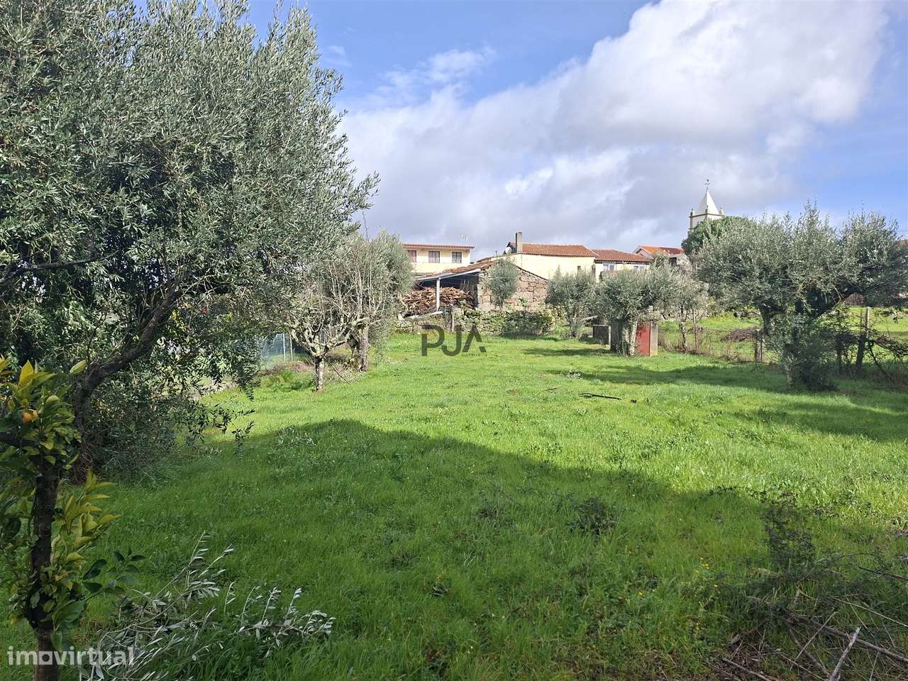 Moradia T5 em Sezures, Penalva do Castelo-19