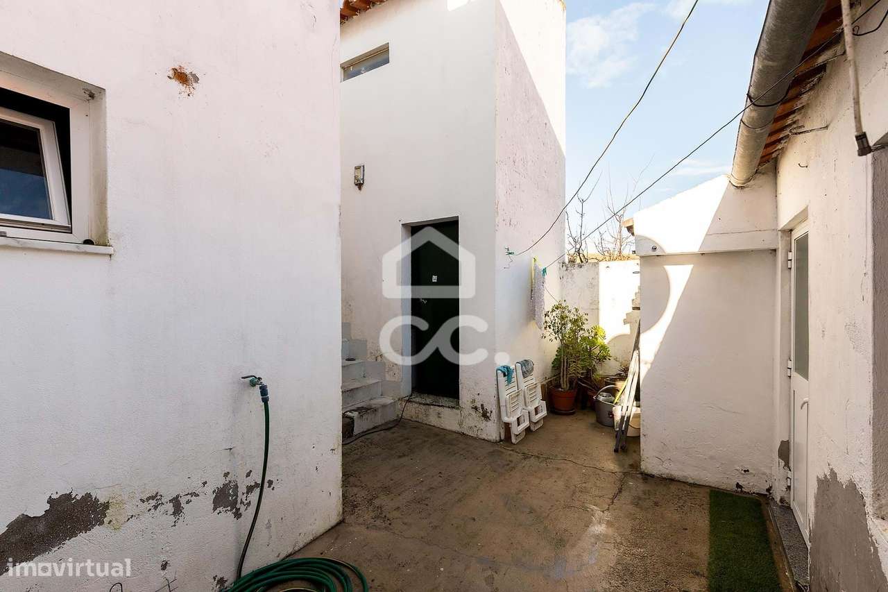 Moradia T5 c/ Espaço Exterior, Garagem e Terraço | Torrão, Alcácer do-30