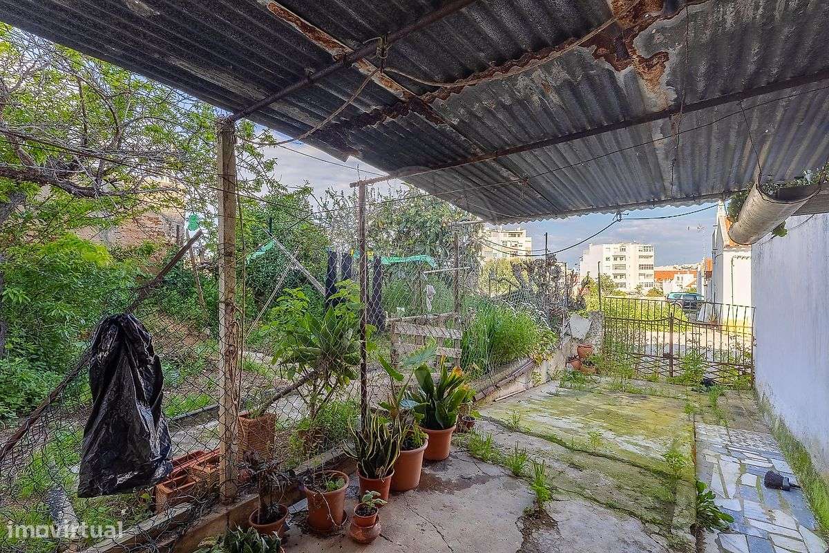 Moradia T2 para venda-22