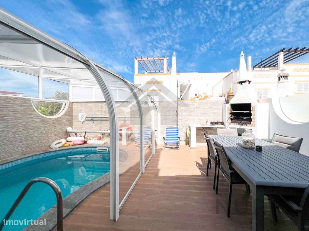 Moradia T3 com piscina para venda em Lagos-48