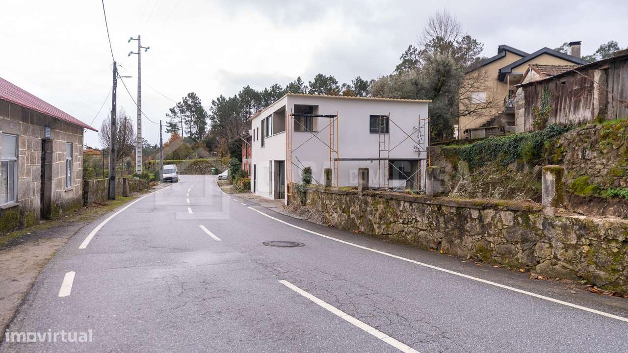 Moradia Geminada V3 em Couto de Cima-3