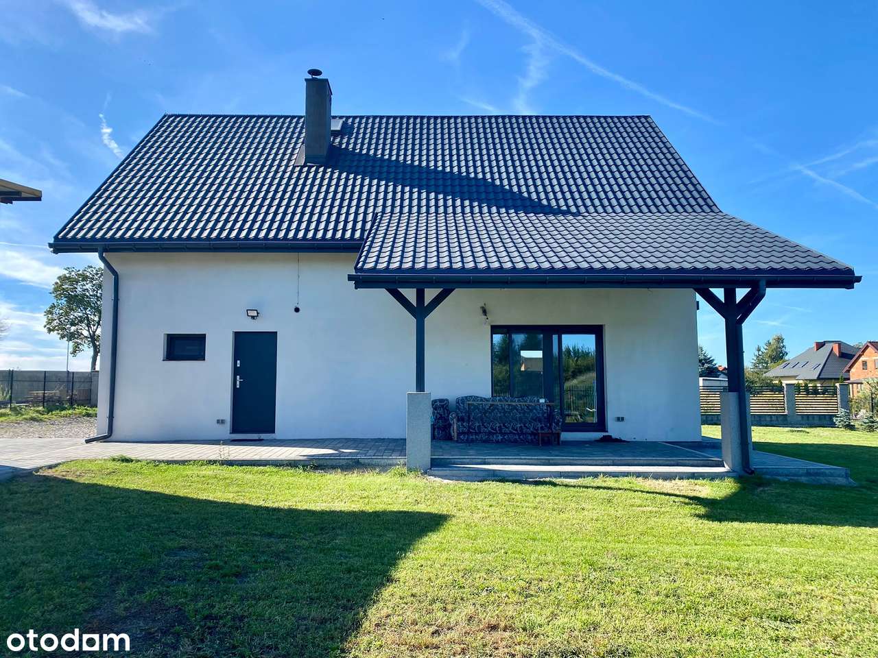 Nowoczesny dom w Kudrowicach - przestrzeń, komfort i dodatkowy garaż-16