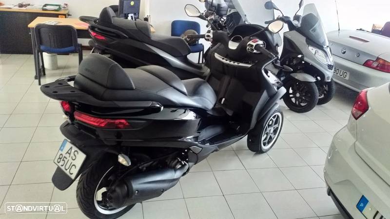 Piaggio MP3 LT - 4