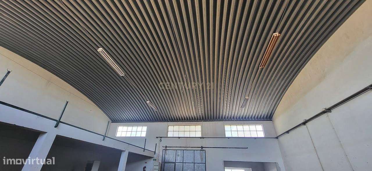 Armazém em Torres Novas - Grande imagem: 3/13