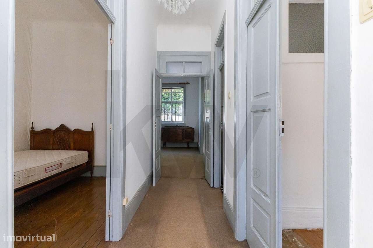 Moradia com Terraço e Potencial de Valorização — Rua das Escolas, n - Grande imagem: 5/26