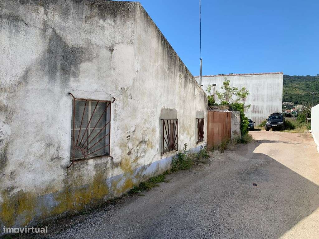 Terreno Urbano com 1031m2 em Loures - Grande imagem: 4/9