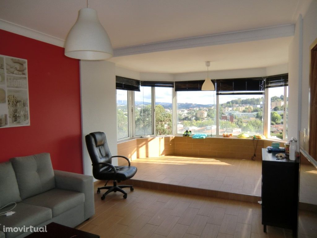 Apartamento T 4,São João da Madeira,centro