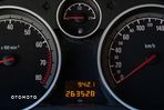 Opel Astra III GTC 1.6 Cosmo - 16