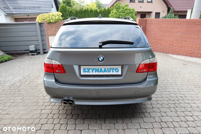 BMW Seria 5 530d Touring - 4