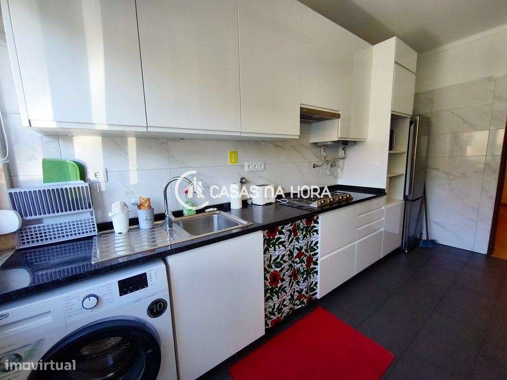 Apartamento T3  Remodelado - Próximo ao Centro de Mem Martins - Grande imagem: 2/30