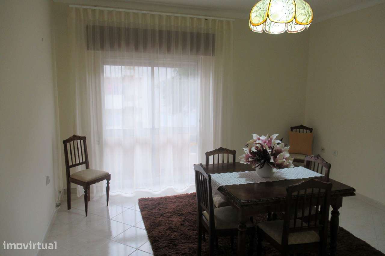 APARTAMENTO T2-4