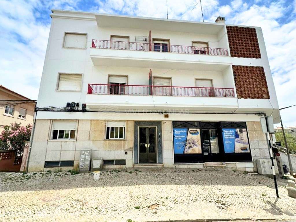 Prédio de Investimento em Cacilhas - Rentabilidade Imediata e Poten... - Grande imagem: 3/32