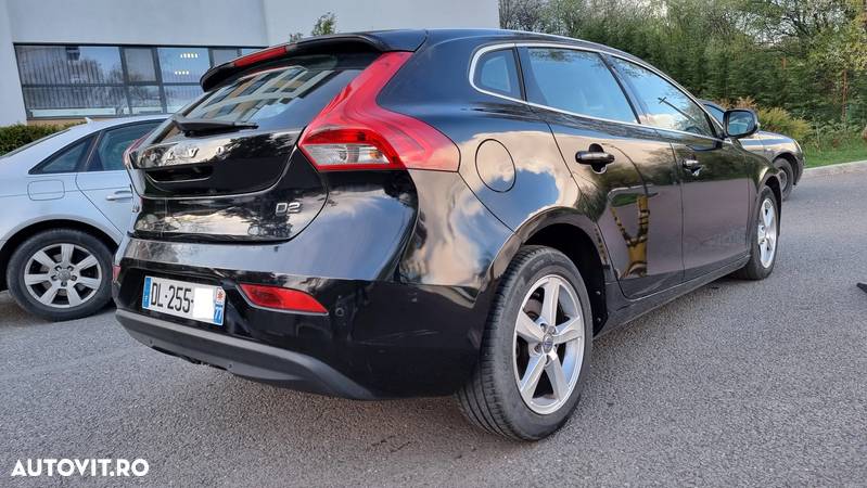 Volvo V40 D2 Aut. Summum - 3