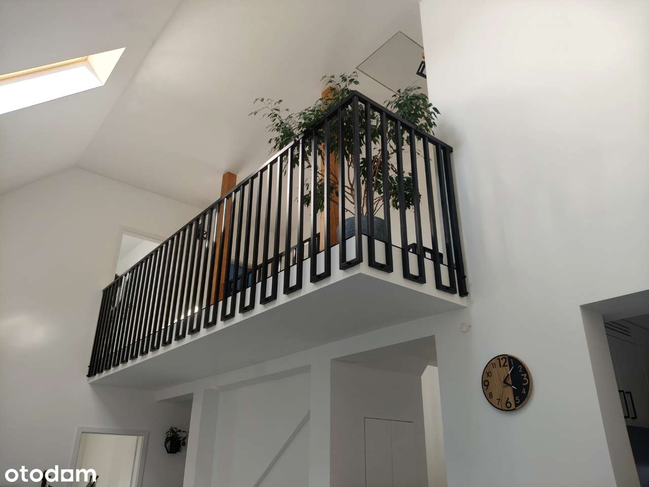 Wyjątkowy nowy dom pod Krakowem, z garażem, wykończony i wyposażony-4