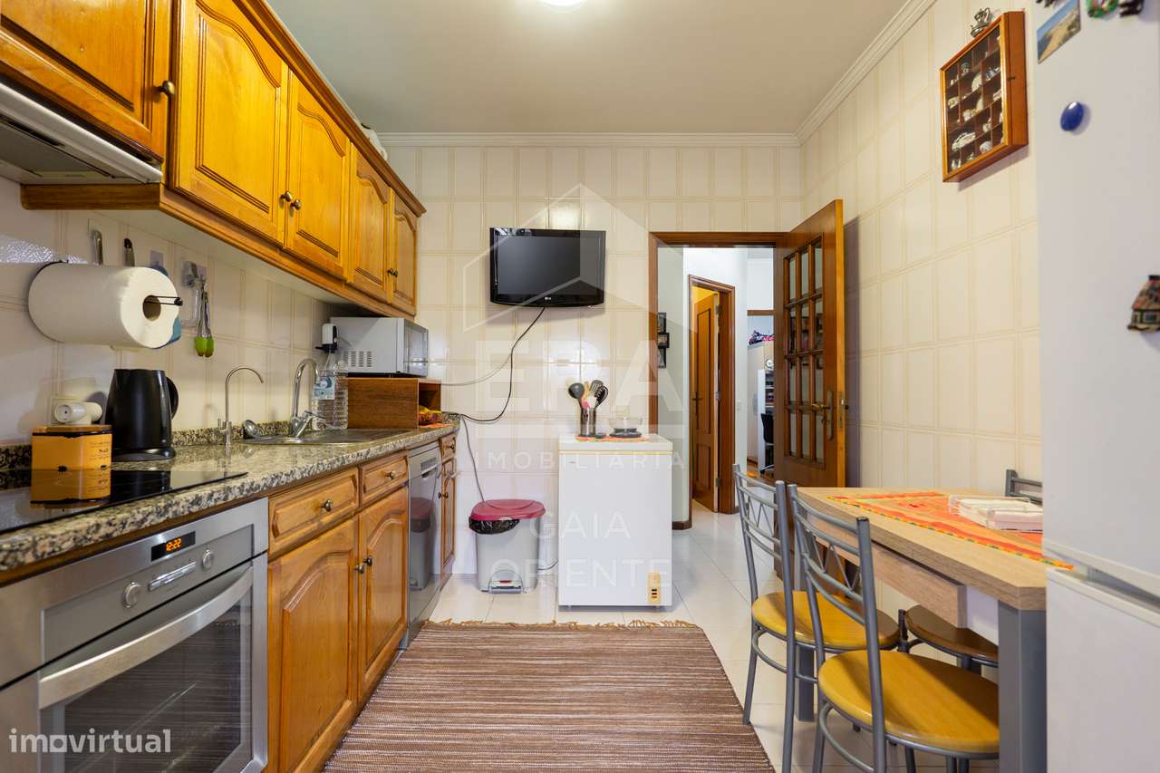 T1+1 com garagem fechada em Pedroso-10