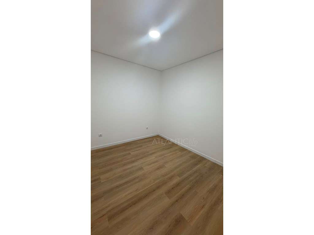 Apartamento T3 Queluz-12