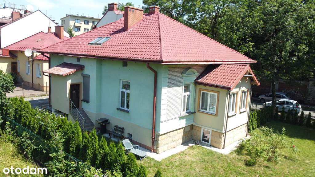 Dom - Centrum Tarnowa, ogród, 2 garaże - Pełny obrazek: 3/20