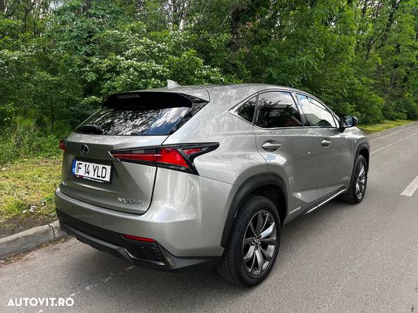 Lexus Seria NX 300h AWD F Sport - 17