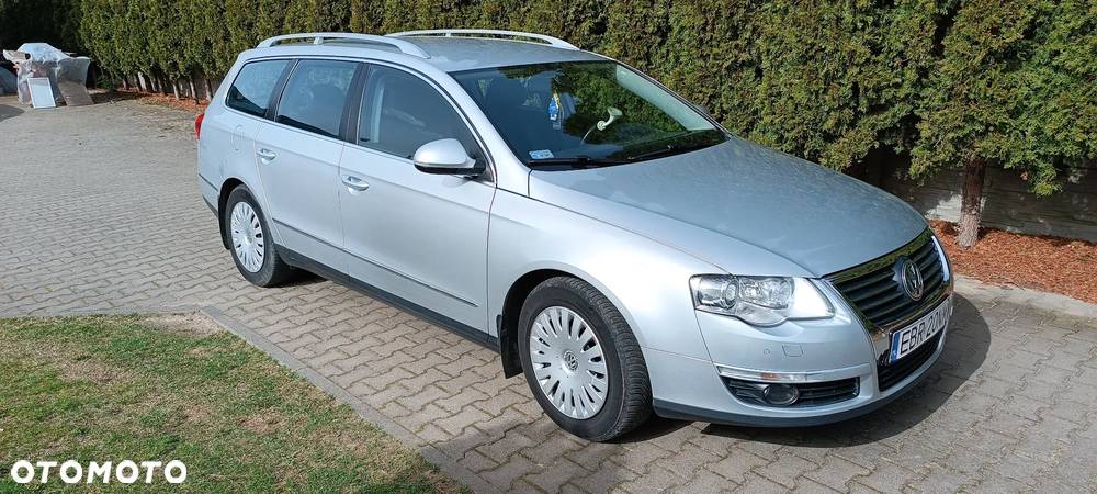 Volkswagen Passat 2.0 TDI Highline - 2