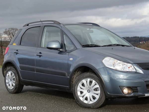 Suzuki SX4 1.6 GS / Premium - 22