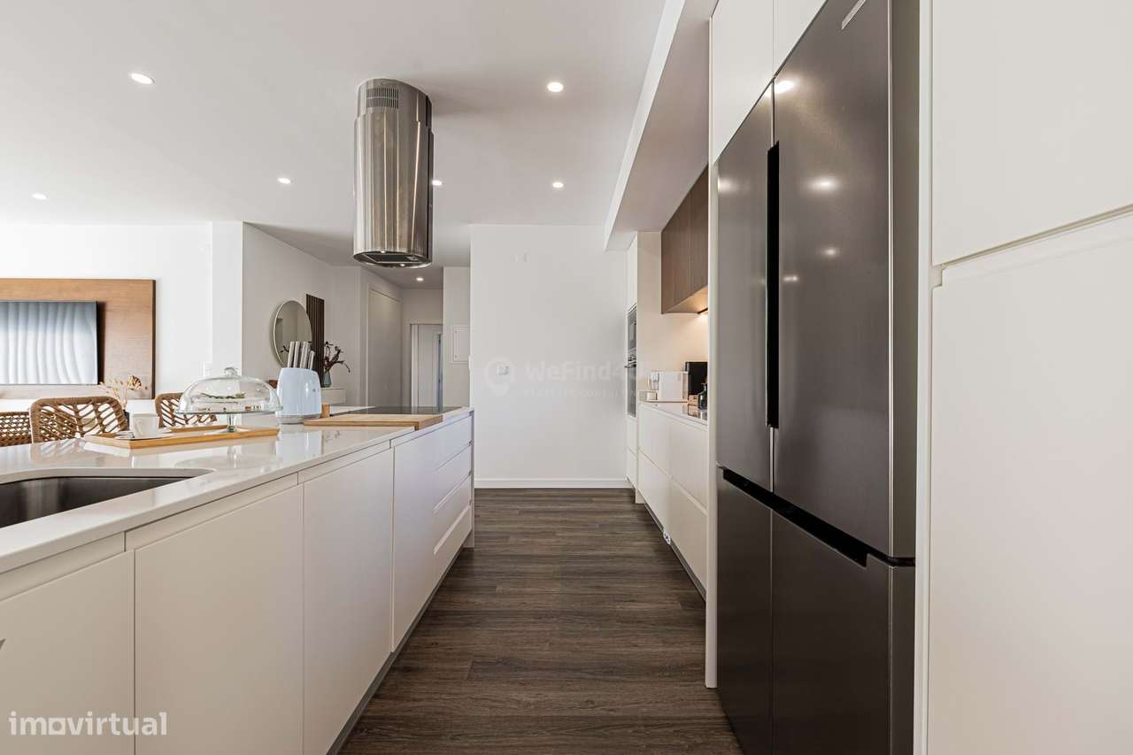 Moradia Térrea T3 c/piscina, lote de 474m² - Única na Caparica-15