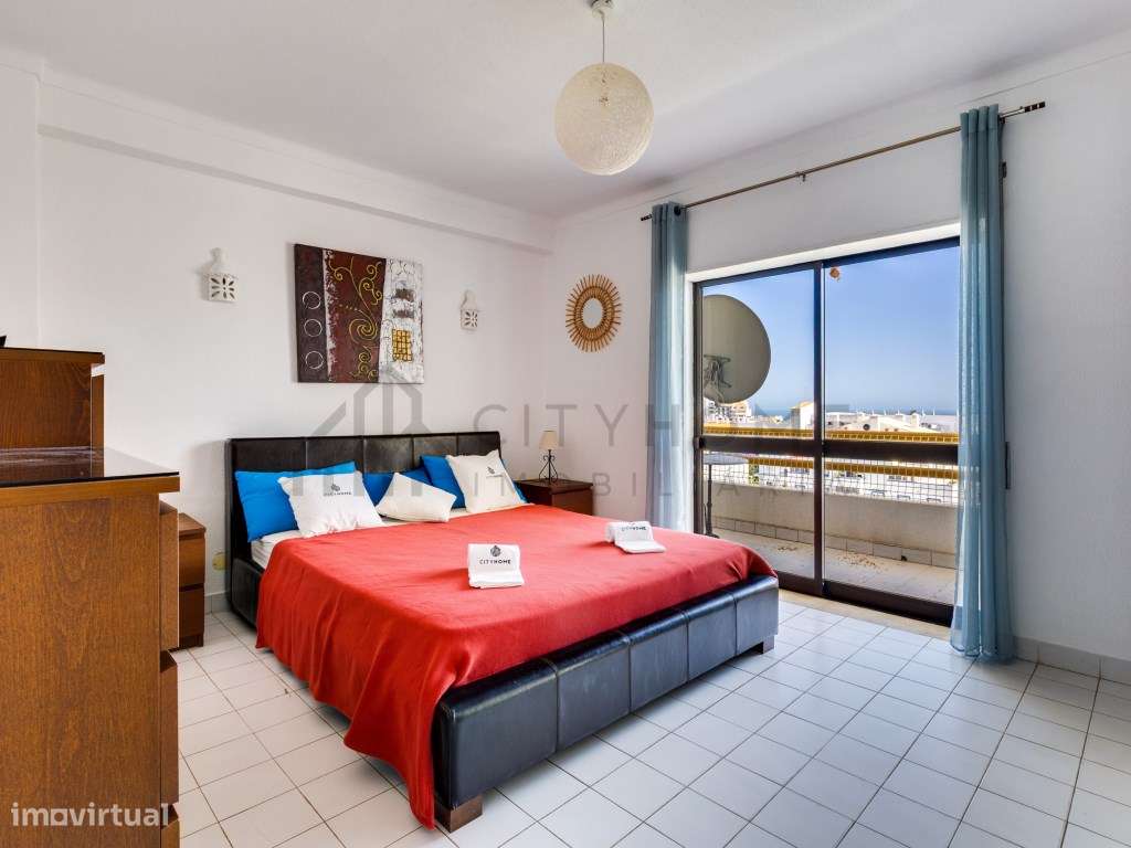 Apartamento T1 com Piscina e Varandas em Albufeira-18