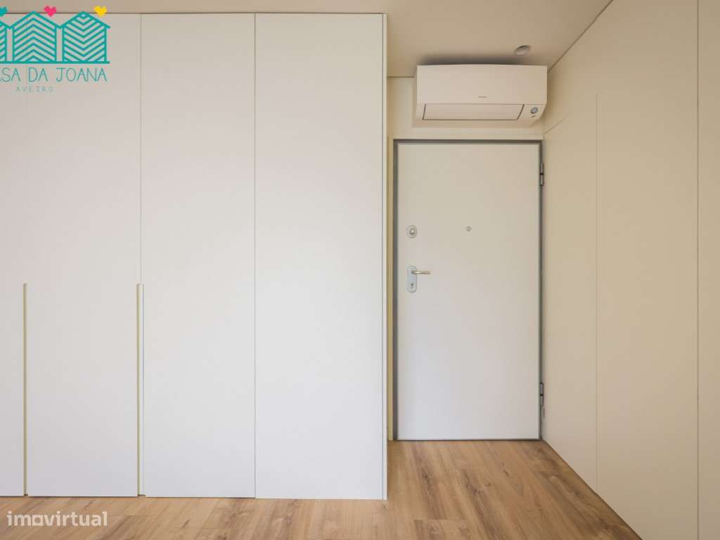 Apartamento T2 com Lugar de Garagem em Esgueira-20