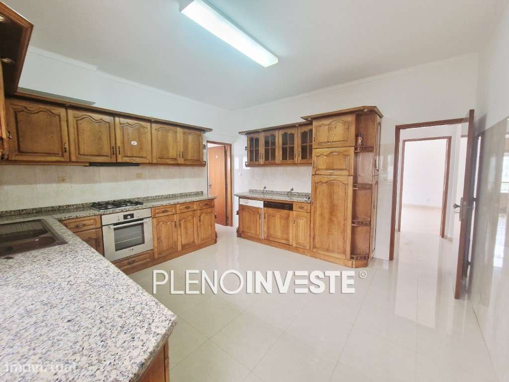 Moradia V3 com Garagem em Vale Milhaços-29