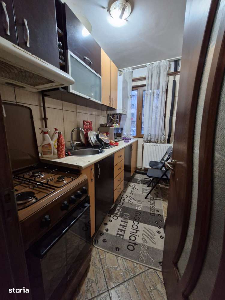 Semidecomandat, parter, balcon, Craiovita Noua-Bigul Vechi-5