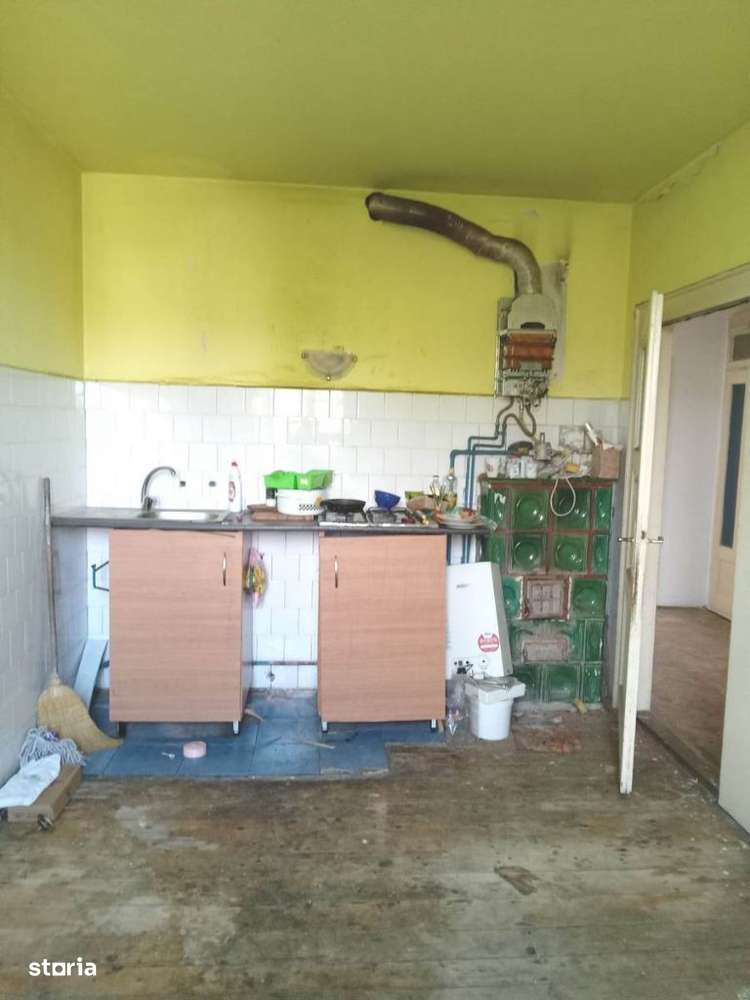 Apartament la casa etaj 1 zona Soseaua Alba-Iulia - Imagine principală: 5/8