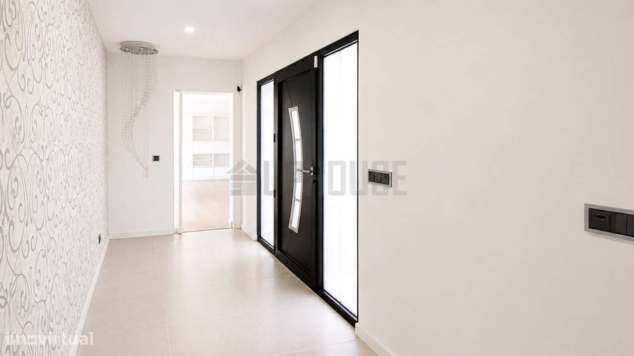 Quinta com Moradia T3 Isolada e Piscina | Água Belas, Ferreira do Zêze-10