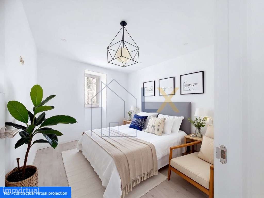 Moradia T2 totalmente remodelada em Mamarrosa com espaço externo.-9