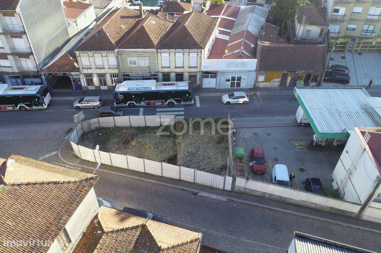 Terreno com 190m2, 3 frentes, Rua D. Afonso Henriques ,1039, Pedrou... - Grande imagem: 5/16