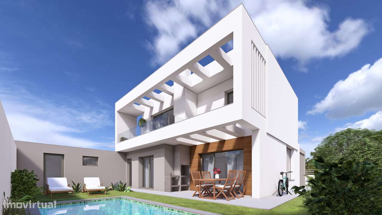 Moradia com 4 quartos - Funchalinho-6