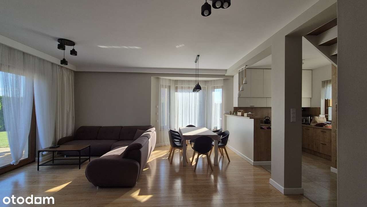 Komfortowy dom jednorodzinny z garażem na 2 auta, w spokojnej okolicy - Pełny obrazek: 4/20