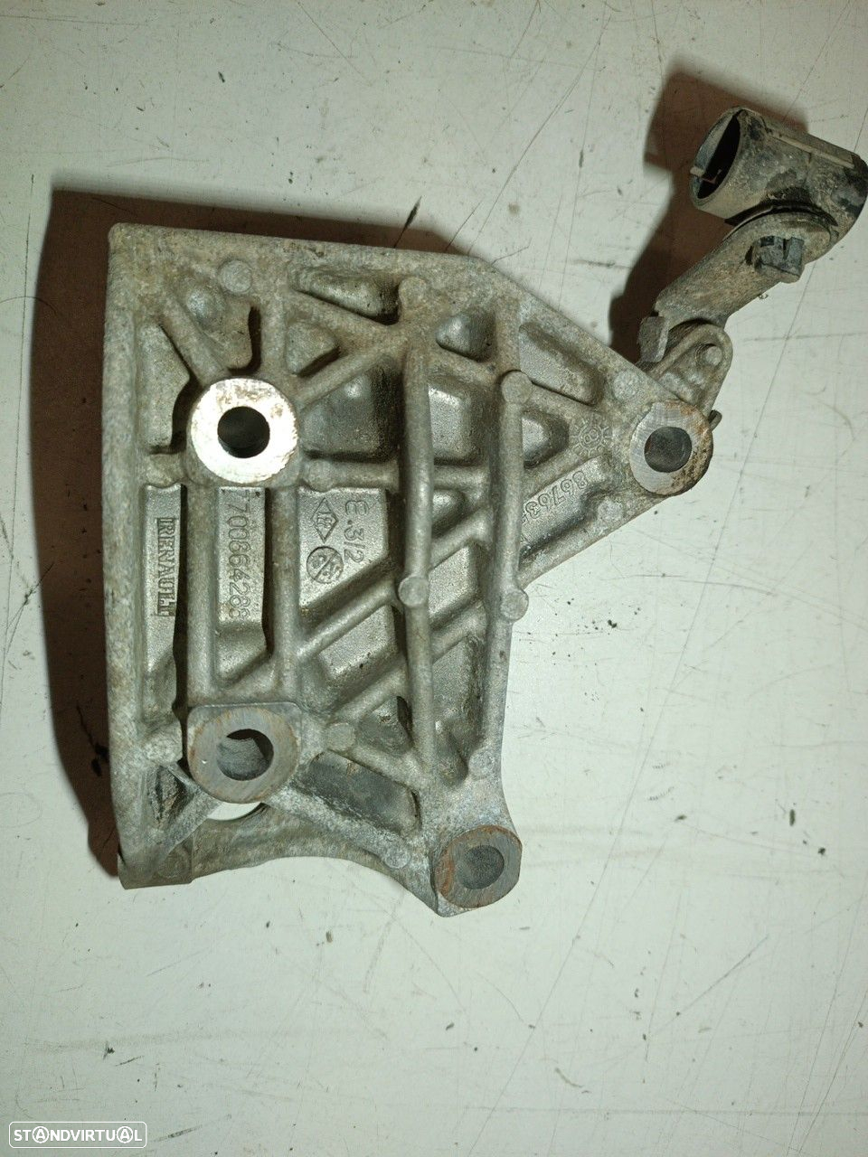 Suporte De Alternador Renault Clio Ii (Bb_, Cb_) - 3