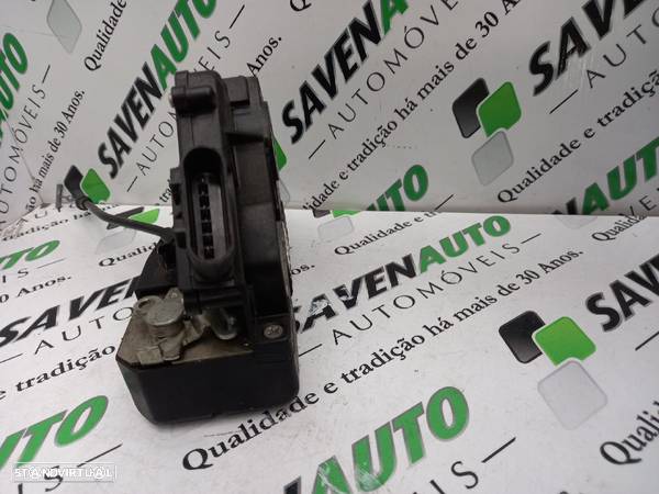 Fecho / Fechadura Porta Frente Dto Smart Forfour (454) - 4