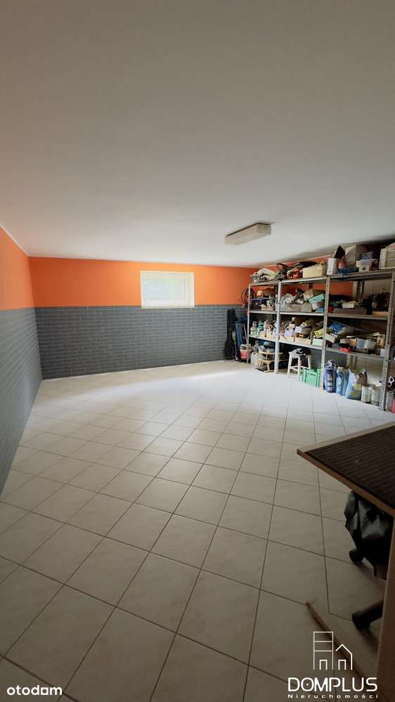 Dom w Lipnicy z Dużą Działką – Idealny do Prowadzenia Biznesu-12