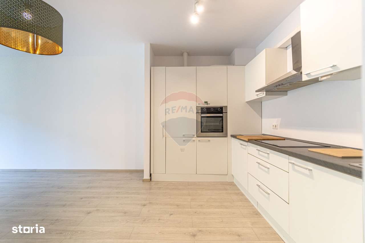 Apartament cu 4 camere de închiriat Tampa Gardens Racadau etaj 10/12 - Imagine principală: 4/20