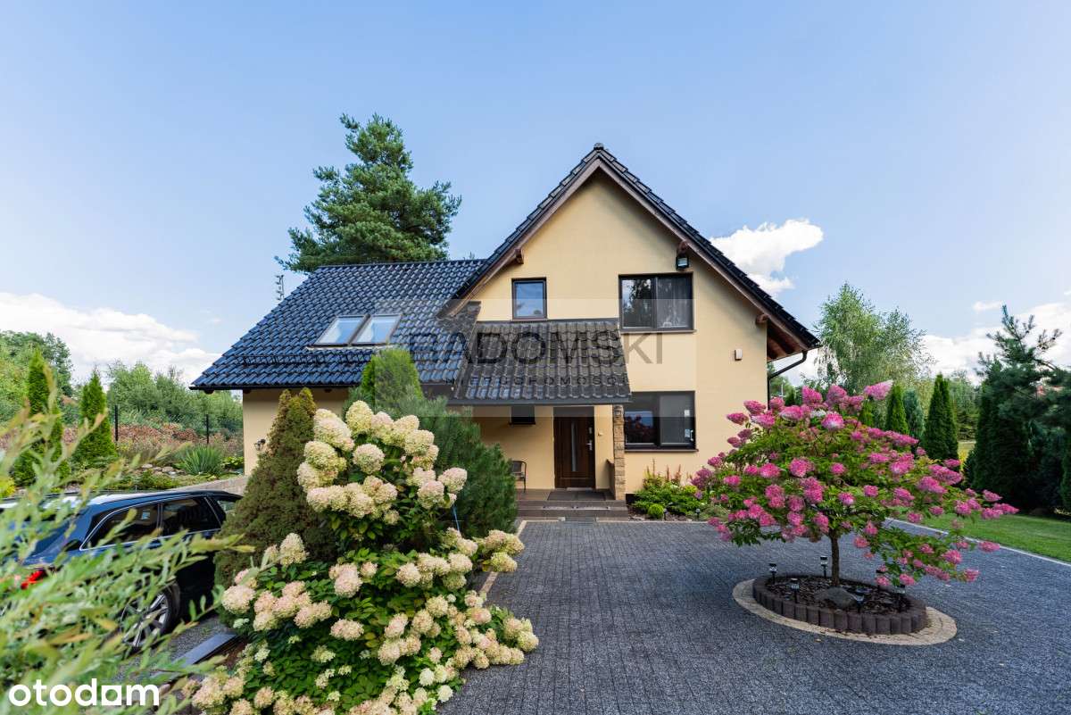 Dom na sprzedaż, 4 pokoje, 157 m², Parchowo
