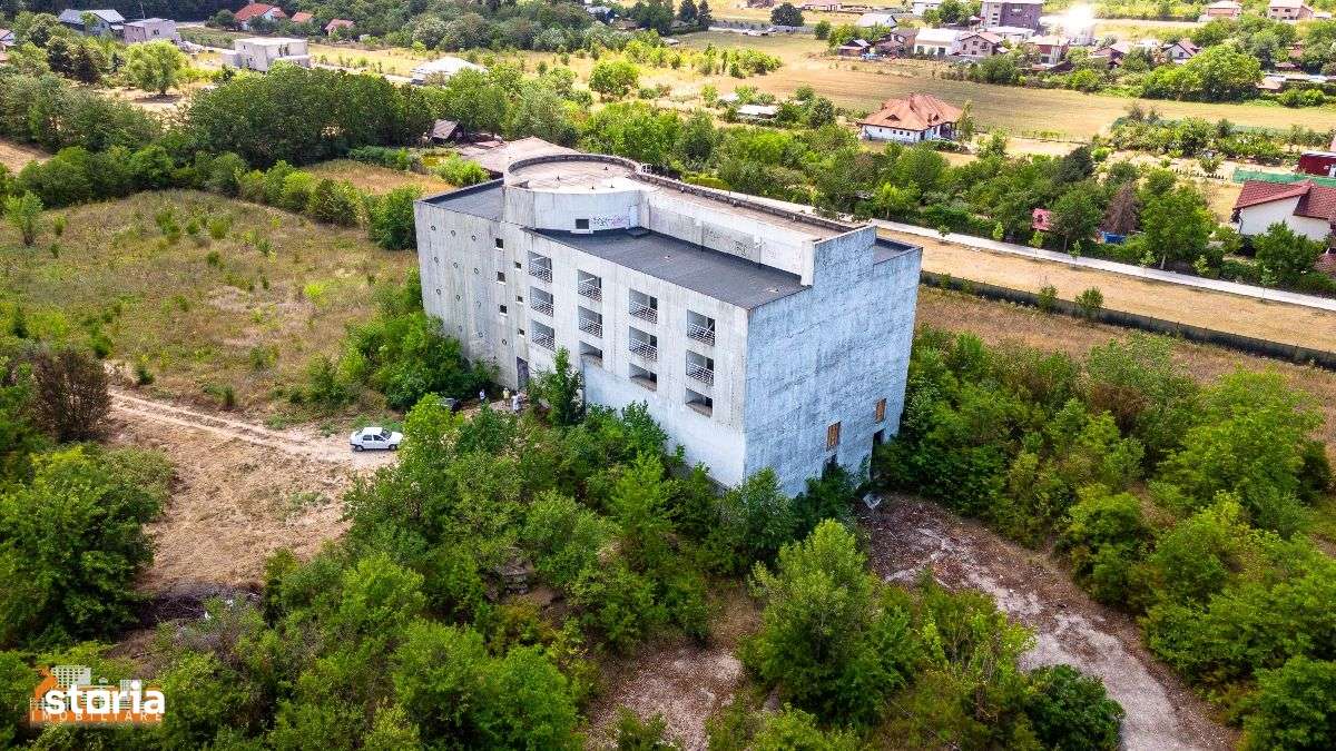 Snagov, Teren + Cladire de 4200 Mp, Utilitati, Ideal Investitie-3