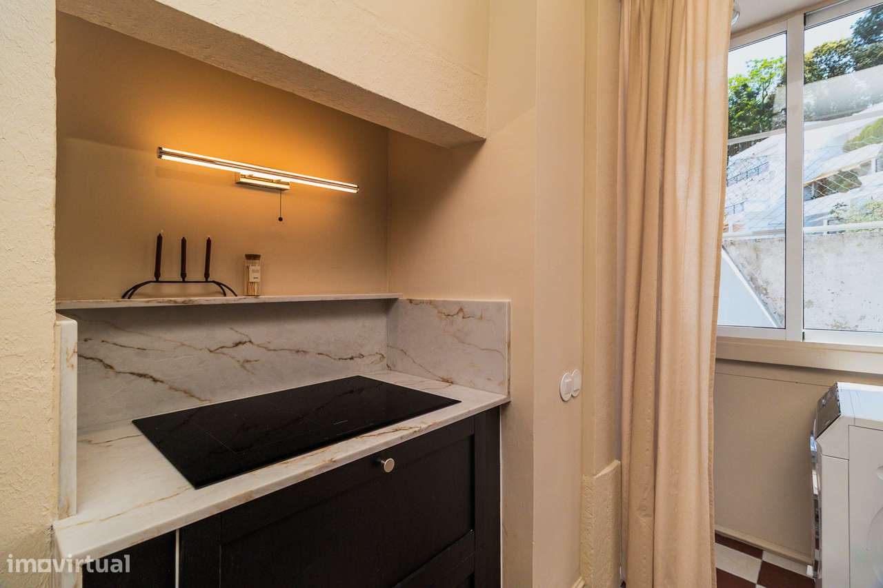 Elegante T2 totalmente renovado e mobilado-17