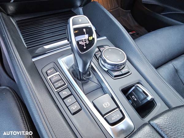 BMW X6 xDrive30d - 26