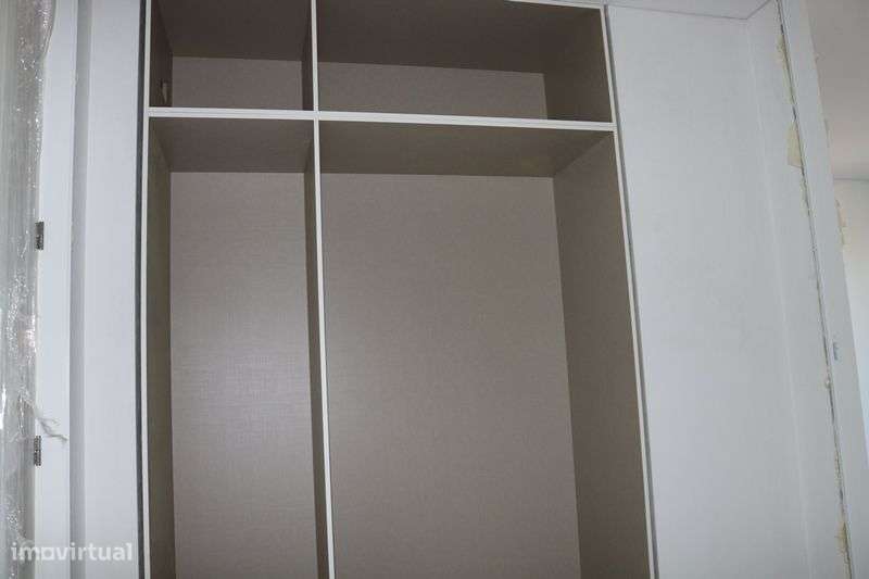 Venda de partamento T2 com  110 m2, a 10 minutos do centro  de Braga-16