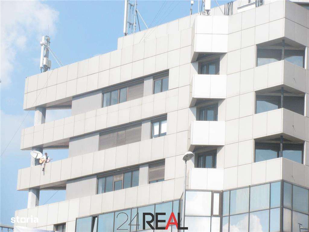 Vanzare cladiri multifunctionale 10000 mpc cu teren 5715 mp - Imagine principală: 5/7