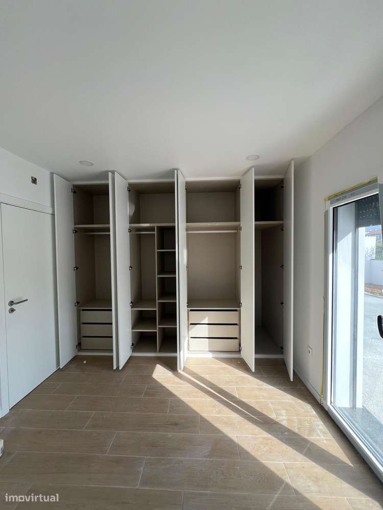 Moradia T2 Pronta a Habitar no Centro de Fátima - Preço Negociável-30