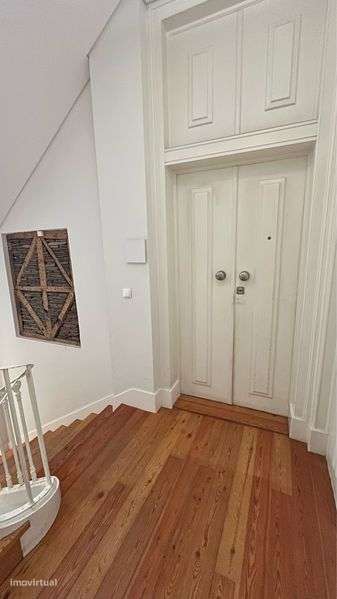 Apartamento T2 baixa Lisboa - Grande imagem: 2/12