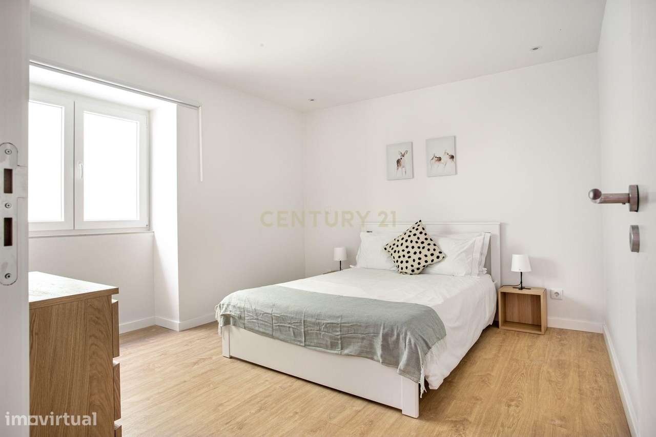 Apartamento T2 para venda na Ajuda com licença de AL-2