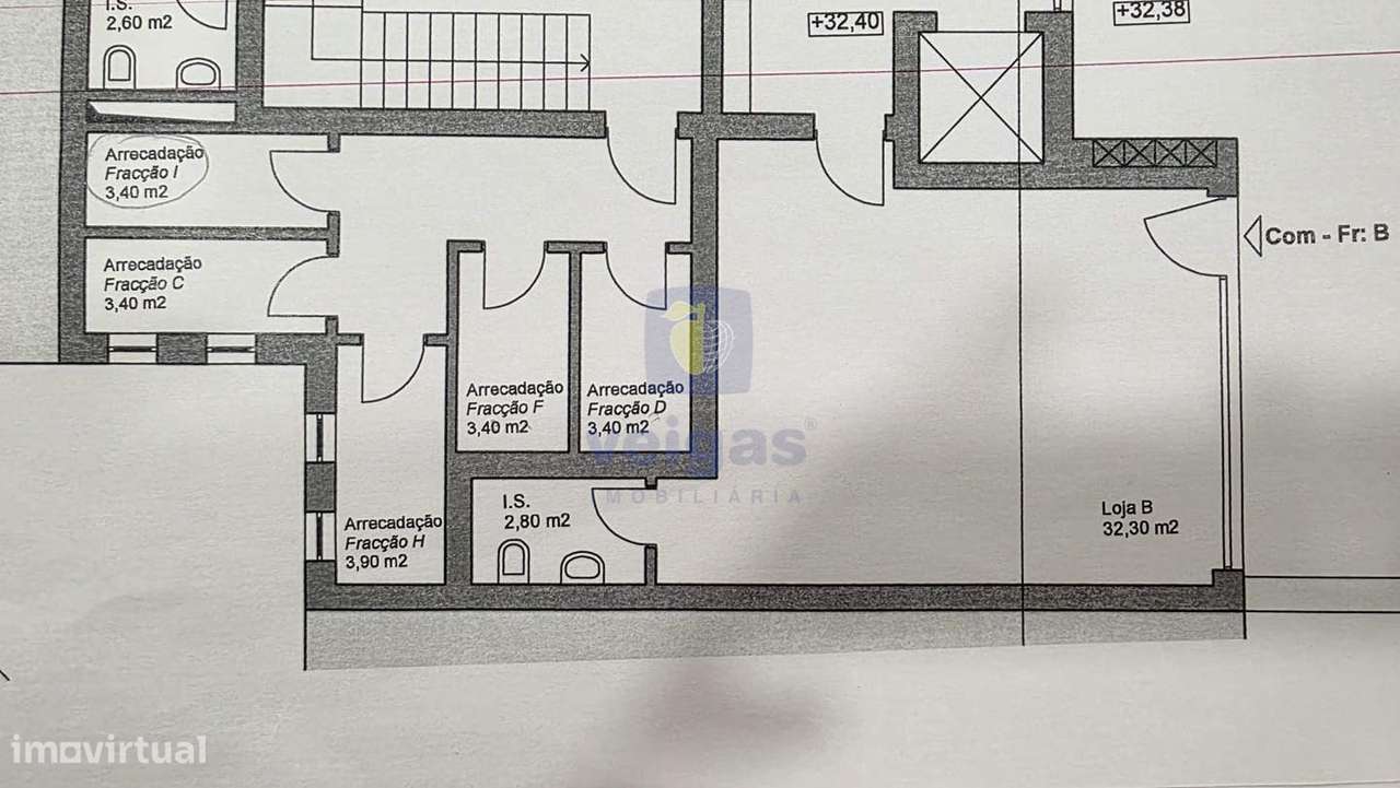 Loja Ampla junto ao Colégio Rainha D. Leonor - Grande imagem: 2/6